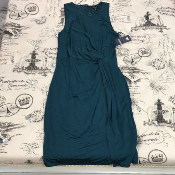 Guess Flynn Dress - Picture 3 of 8